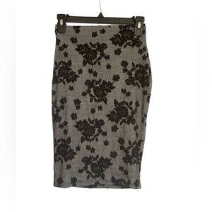 Windsor Floral Skirt Size Small